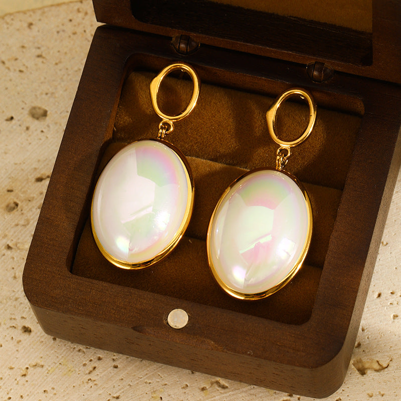 Glam earrings