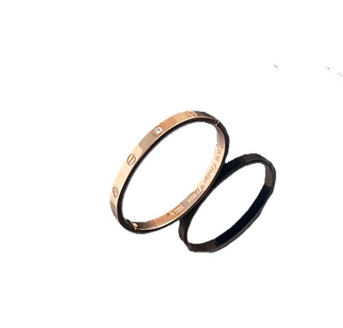 C bracelet