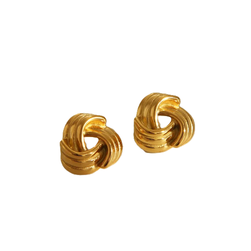Nest earrings