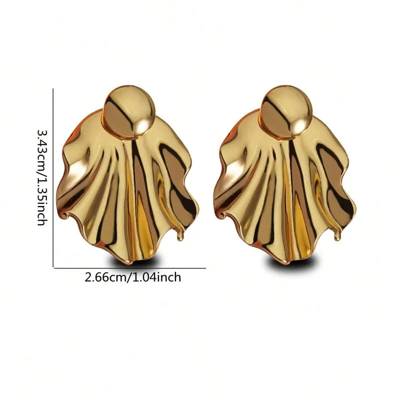 Gosth earrings
