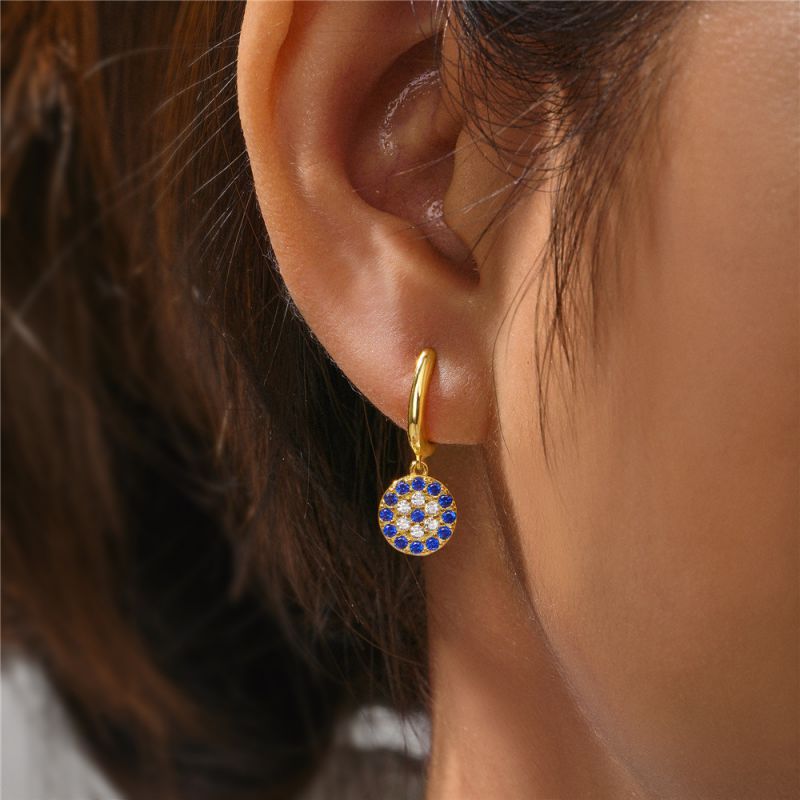 Eye earrings