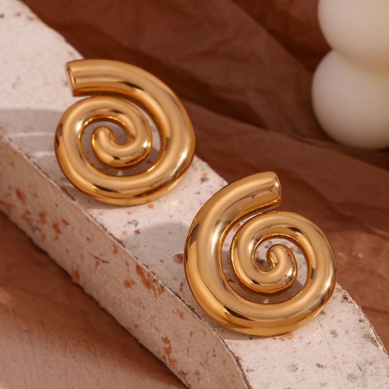 Bold swirl