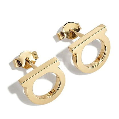 Studs dupe F