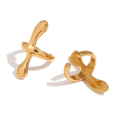 Cross earcuff