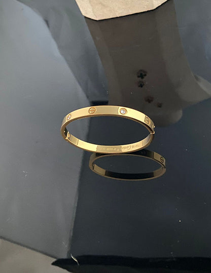 C bracelet
