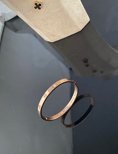C bracelet