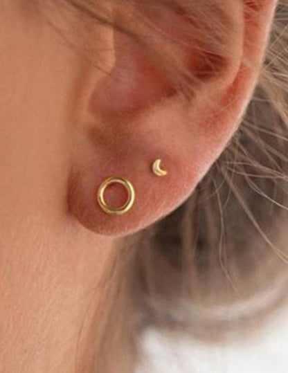 Hoop studs