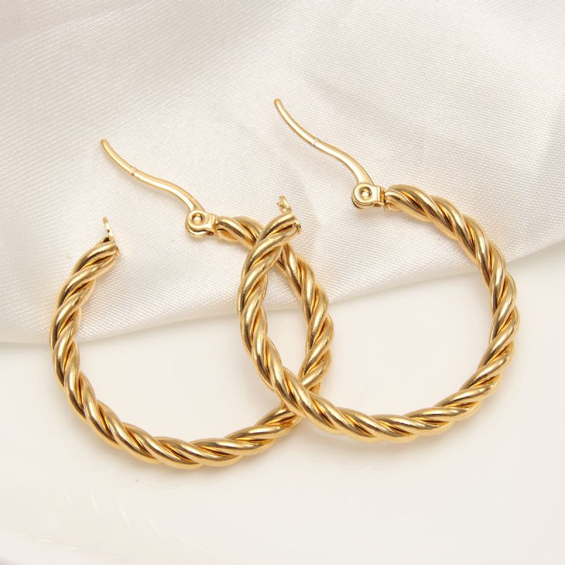 Twist hoops