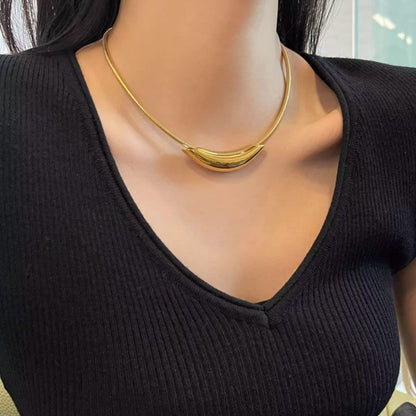 Claude choker