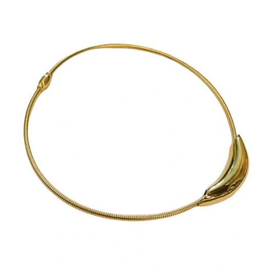 Claude choker