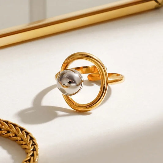 Sphere ring