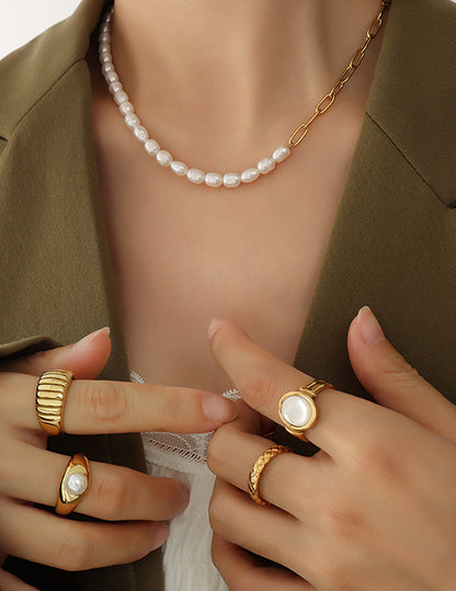 Free necklace