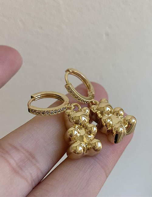 Gold Bear hoops