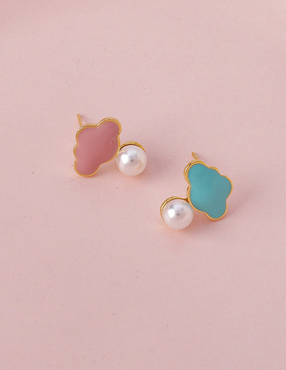 Cloud Pearl Earrings